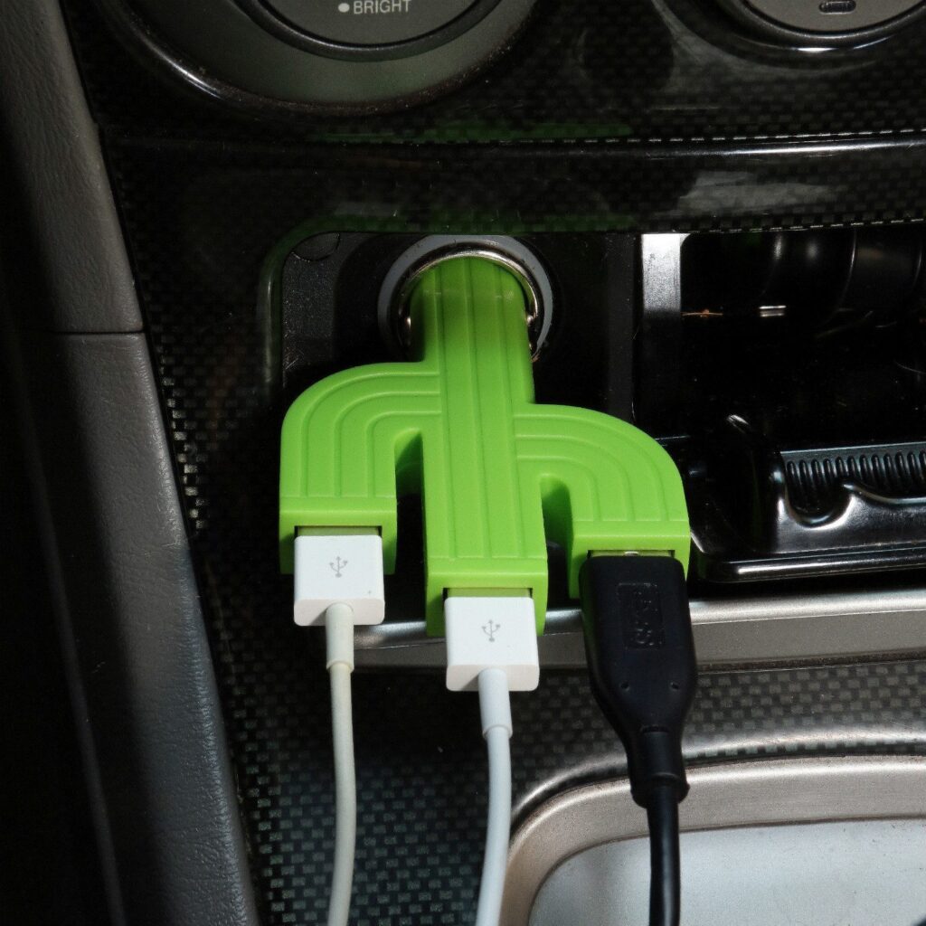 usb-autolader met drie poorten kopen