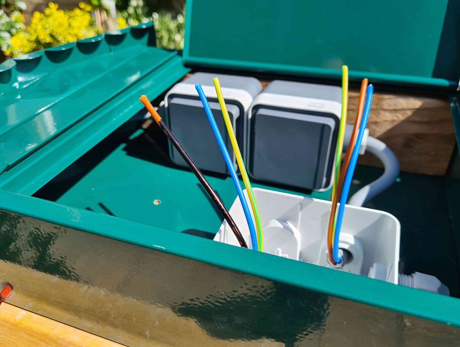 Elektrakast voor in de tuin zelf maken